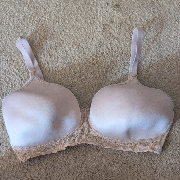 Wacoal Maternity Beige Lace Nursing Bra Size 38 DDD - Picture 1 of 8